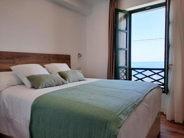 Apartamentos El Muelle コミージャス エクステリア 写真